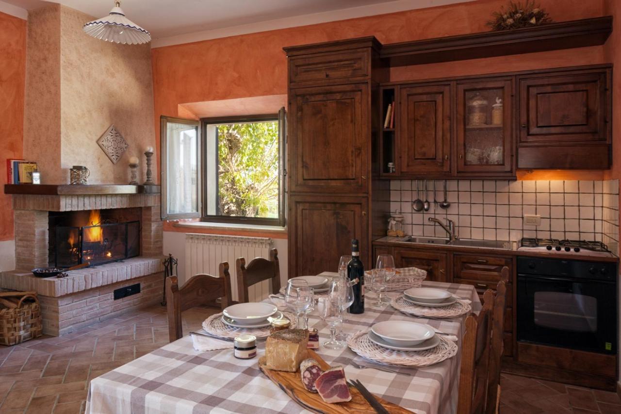 Agriturismo San Marcello Кастільйоне-д'Орчія Екстер'єр фото